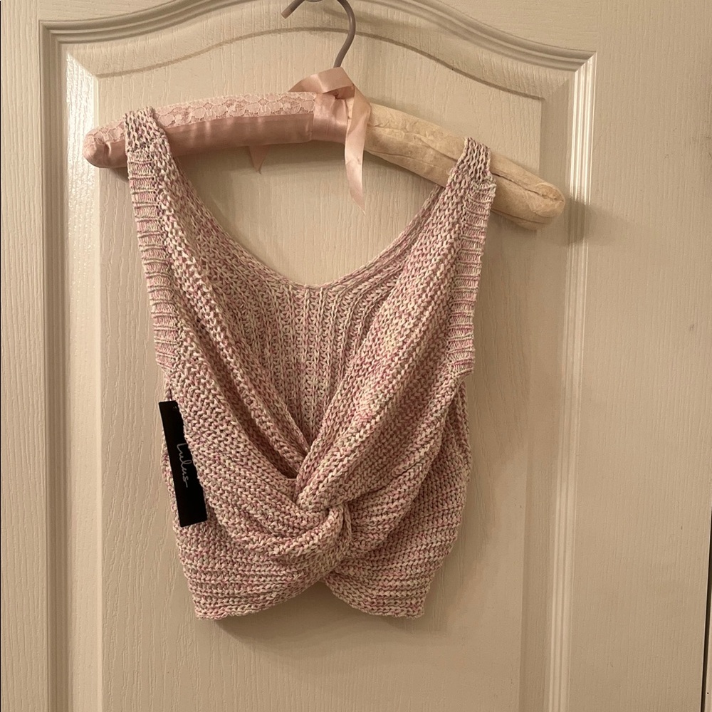 Lulu's Blush Twist Front Crop Top